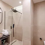 Hotel Agate *