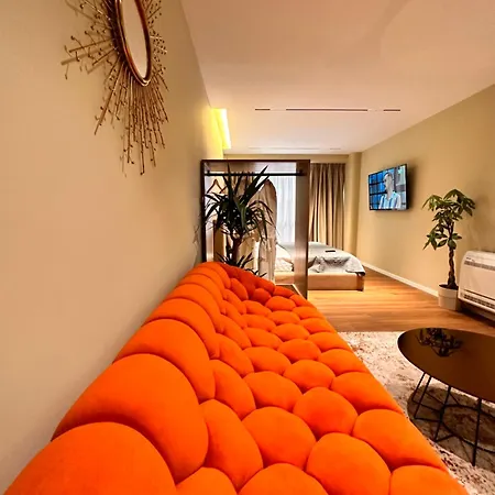 Agate Отель Тирана