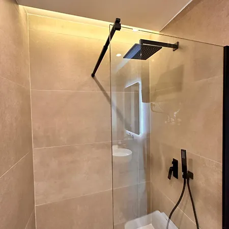 酒店 Agate 地拉那