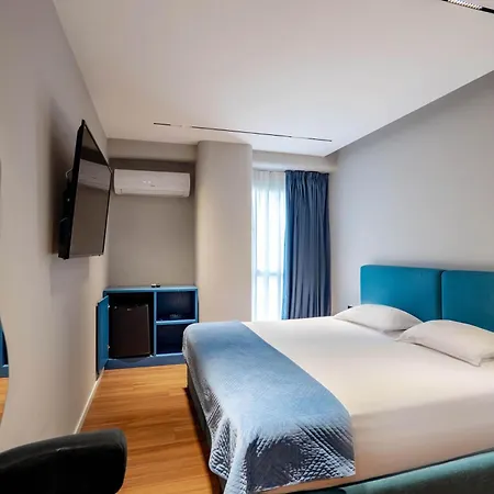 Agate Otel Tiran